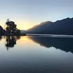 Dachwohnung Mit Balkon Am Brienzersee, Be