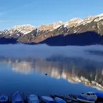 Dachwohnung Mit Balkon Am Brienzersee, Be ブリエンツ