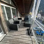 Dachwohnung Mit Balkon Am Brienzersee, Be Lejlighed