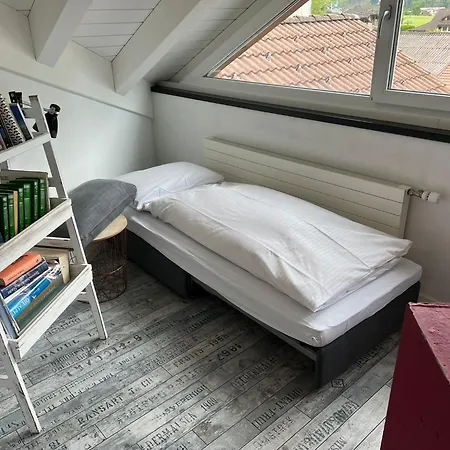 Dachwohnung Mit Balkon Am Brienzersee, Be * Brienz (Bern)