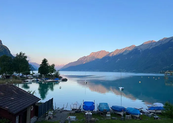 Apartament Dachwohnung Mit Balkon Am Brienzersee, Be Brienz (Bern)