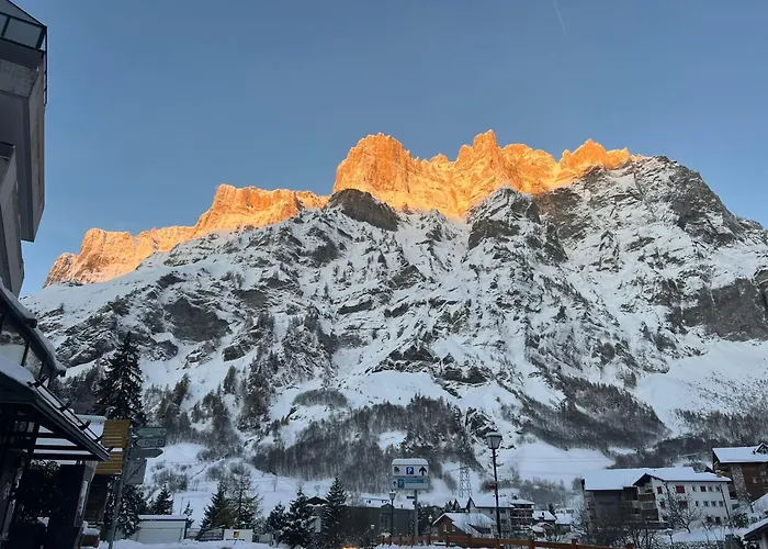 Dachwohnung Mit Balkon Am Brienzersee, Be * Brienz (Bern)