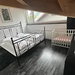 Dachwohnung Mit Balkon Am Brienzersee, Be Διαμέρισμα *