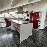 Διαμέρισμα Dachwohnung Mit Balkon Am Brienzersee, Be