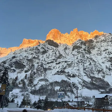 Dachwohnung Mit Balkon Am Brienzersee, Be * Brienz (Bern)