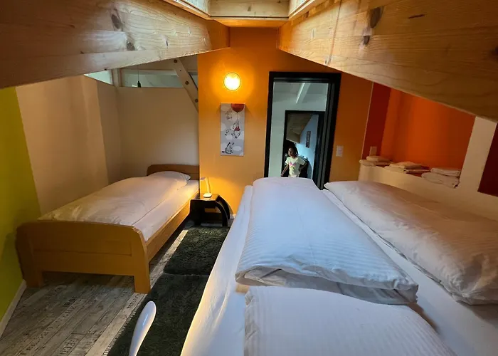 Dachwohnung Mit Balkon Am Brienzersee, Be